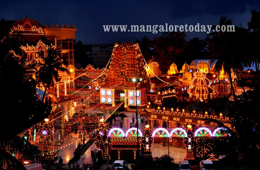 Mangalore Dasara 2013 begins